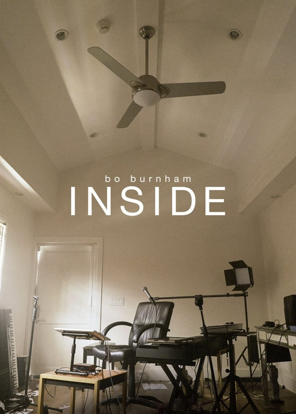 Xem Phim Bo Burnham: Trong Nhà (Bo Burnham: Inside)