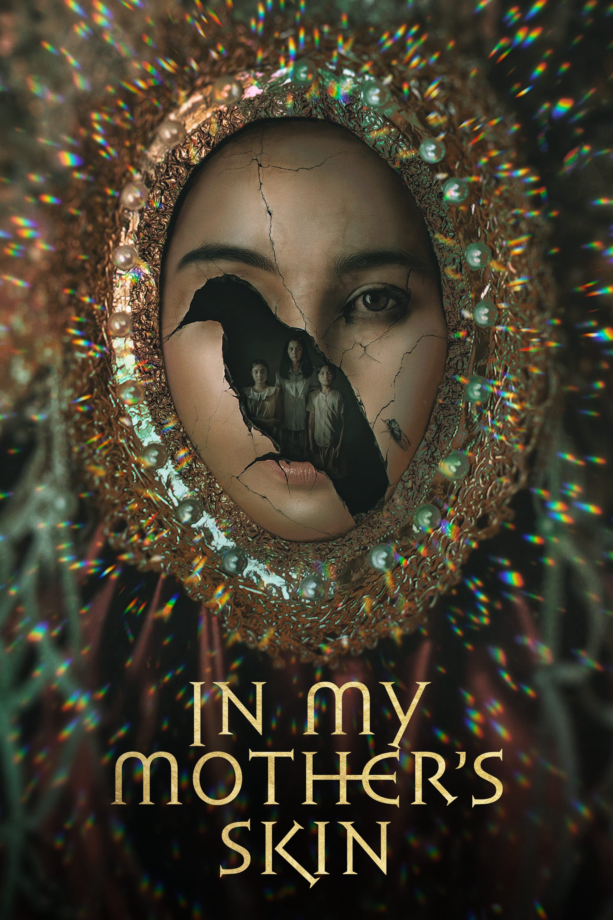 Poster Phim Nữ Hoàng Ve Sầu (In My Mother's Skin)
